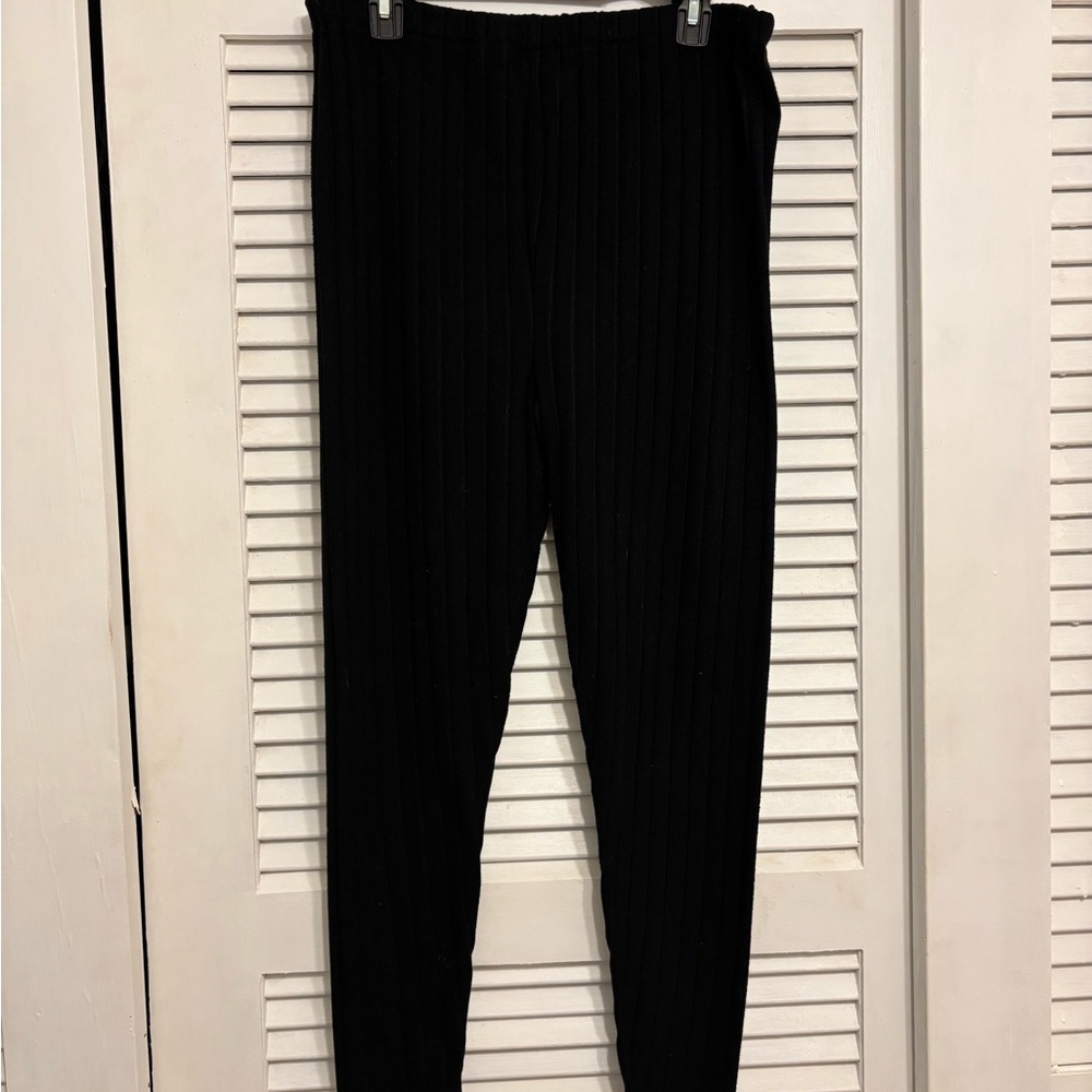 Black Ribbed Maternity Set - Picture 4 of 9